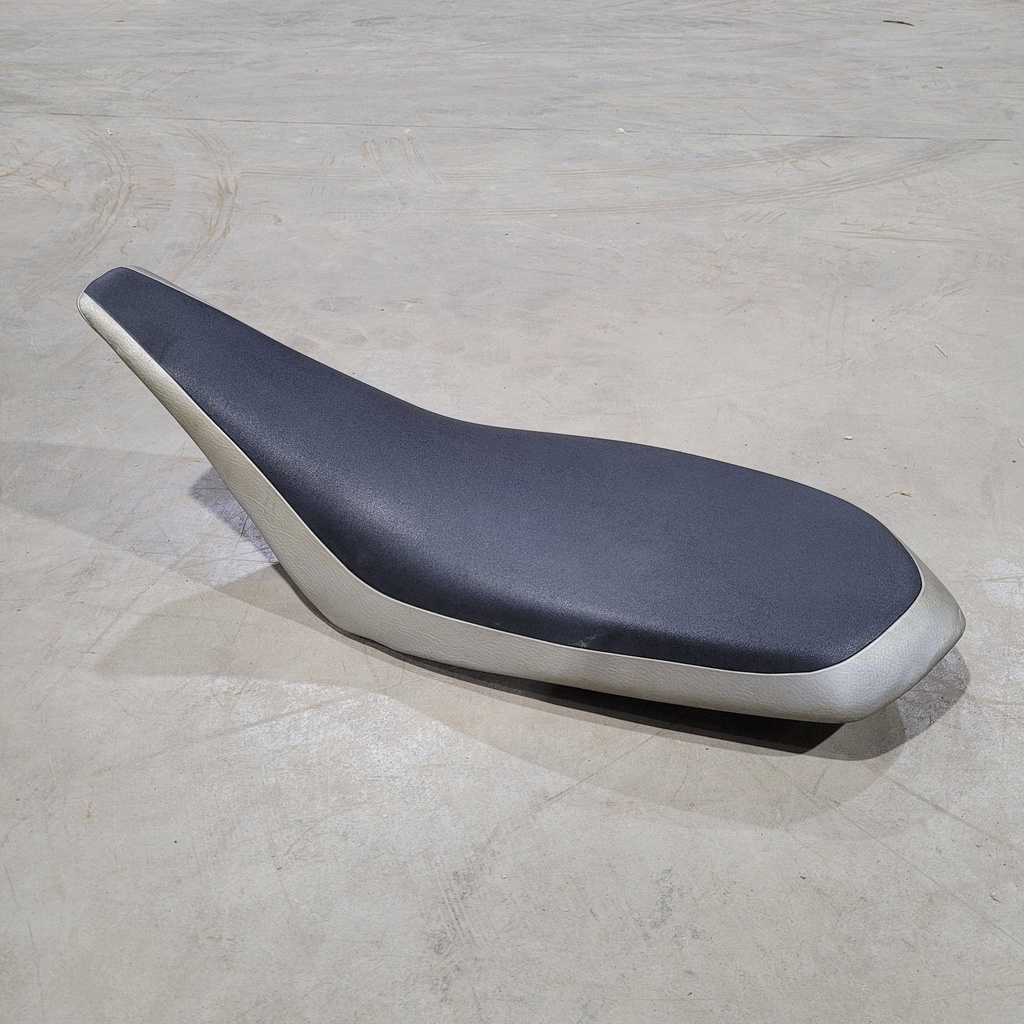 [5D3247100000-001] Single Seat Assy - 5D3-24710-00-00 yamaha