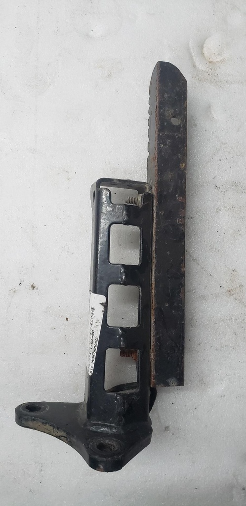 Footrest 1 - 5TG-27411-01-00 YAMAHA