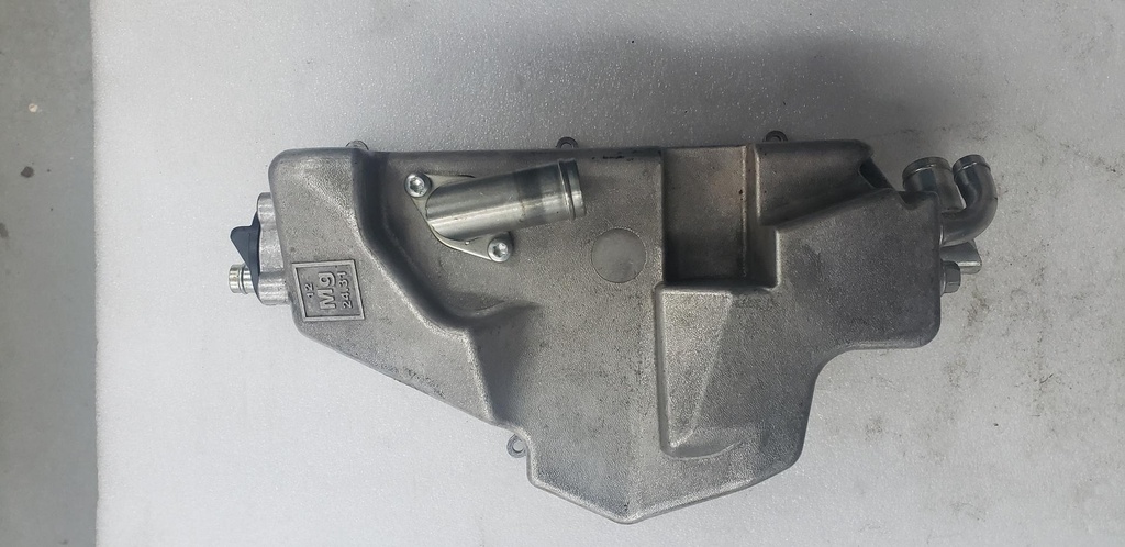 [8JPF17511000-001] tank, oil (8JPF17511000-001)