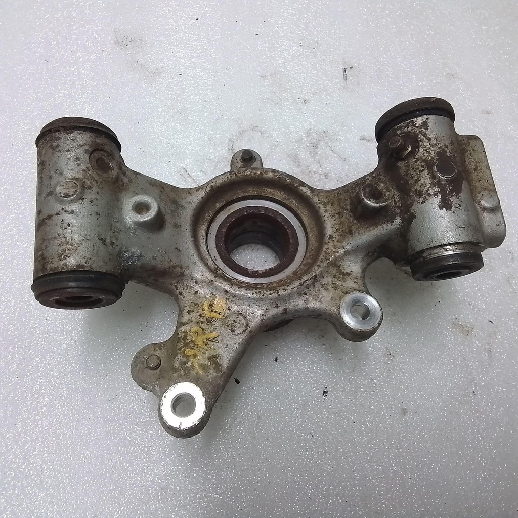 rear knuckle assy