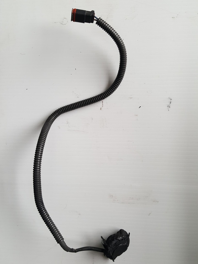 [2411807-001] FAN ASSEMBLY, CURVED BLADE, 12 (2411807-001)