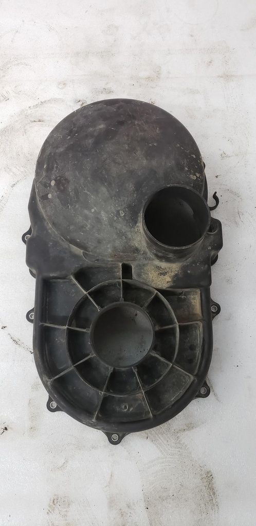 [2MBE54310000-001] Cover, Crankcase 3 (2MBE54310000-001)