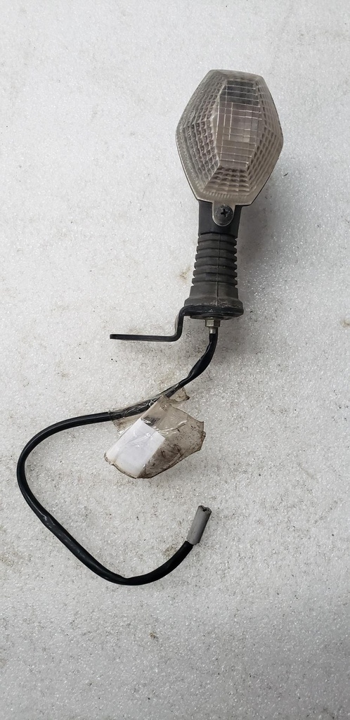 [35601-29FA0-001] lamp assy front turnsignal r (35601-29FA0-001)