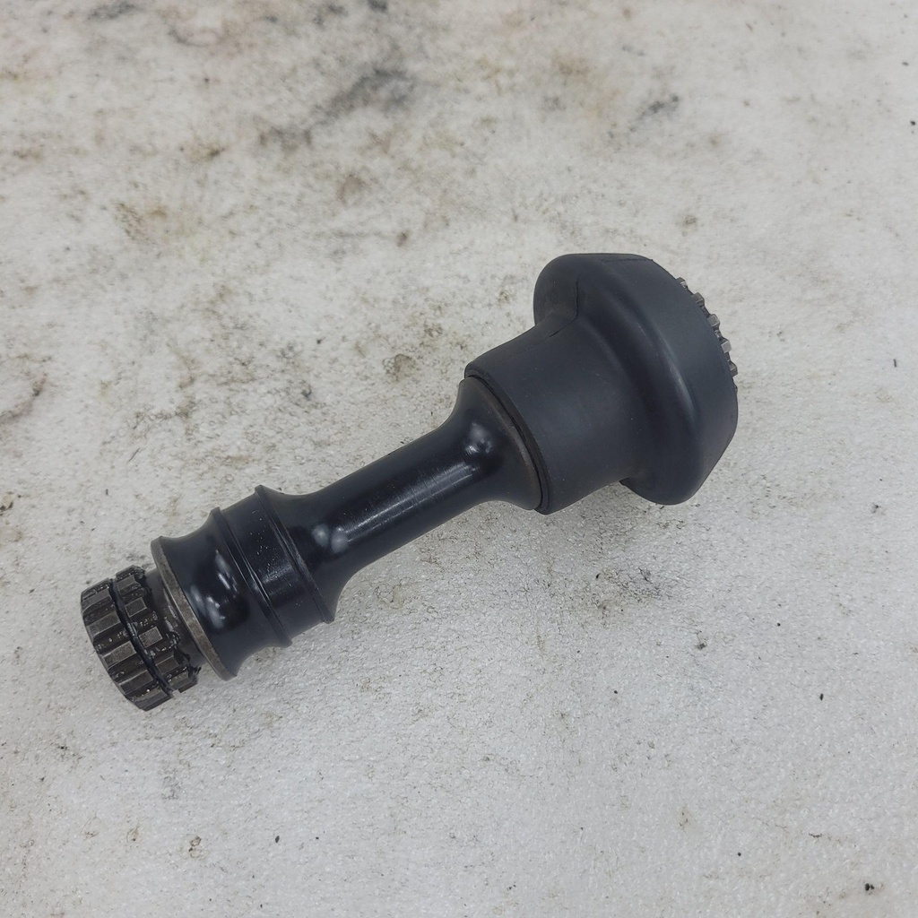 [27151-31G20-001] (new ref. 27151-31g30) shaft, propeller