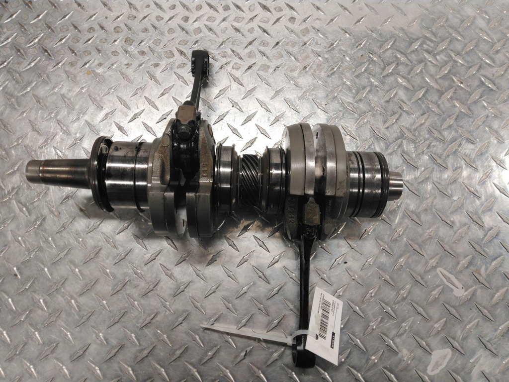 [420893785-001] (new ref. 420893982) crankshaft ass'y (420893785-001)