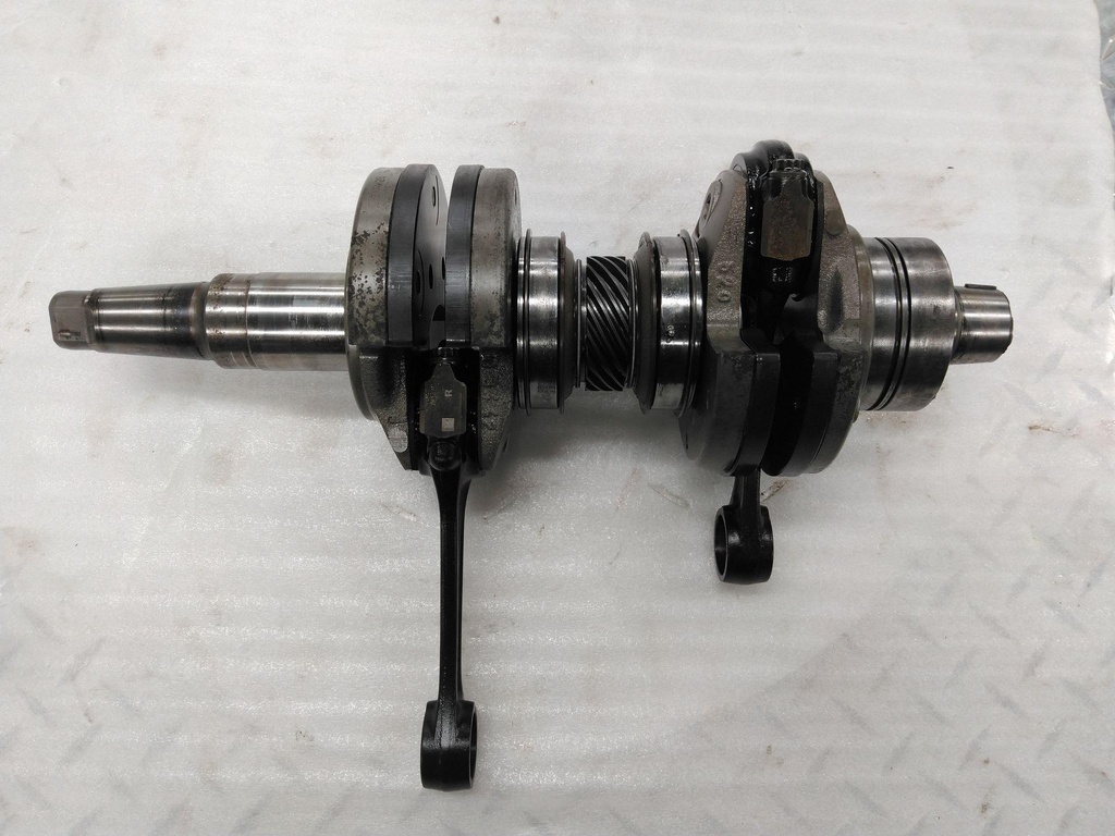 [420893787-001] (new ref. 420893982) crankshaft ass'y (420893787-001)