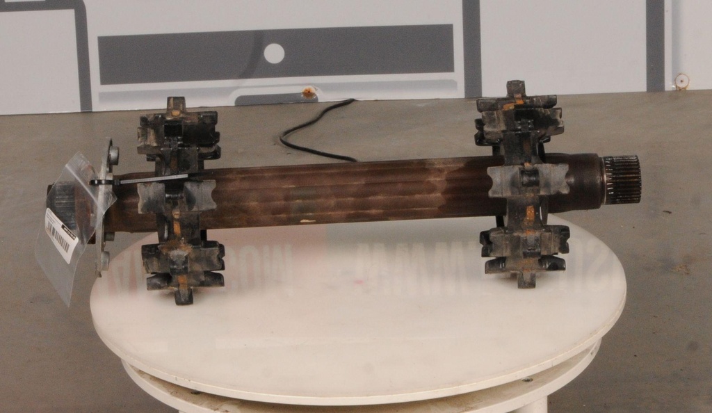 [504153210-001] (new ref. 504153976) drive axle ass'y (504153210-001)
