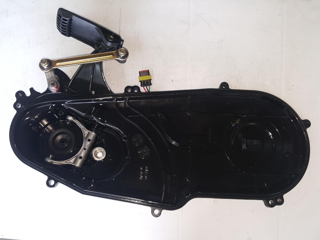 [504153337-001] Chaincase Cover Ass'y (504153337-001)