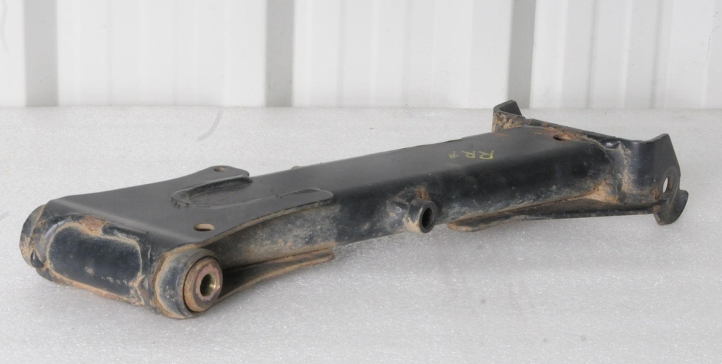 control arm weld rear upper rig