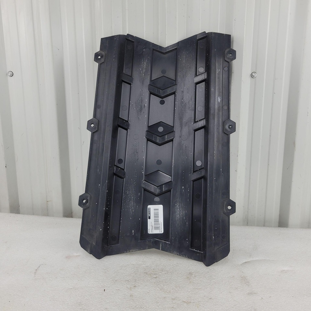 [511000590-001] radiator cover, 137'' (511000590-001)