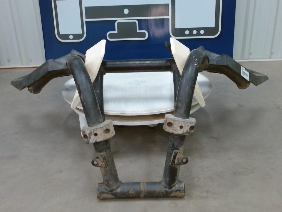 [705203685-001] front bumper