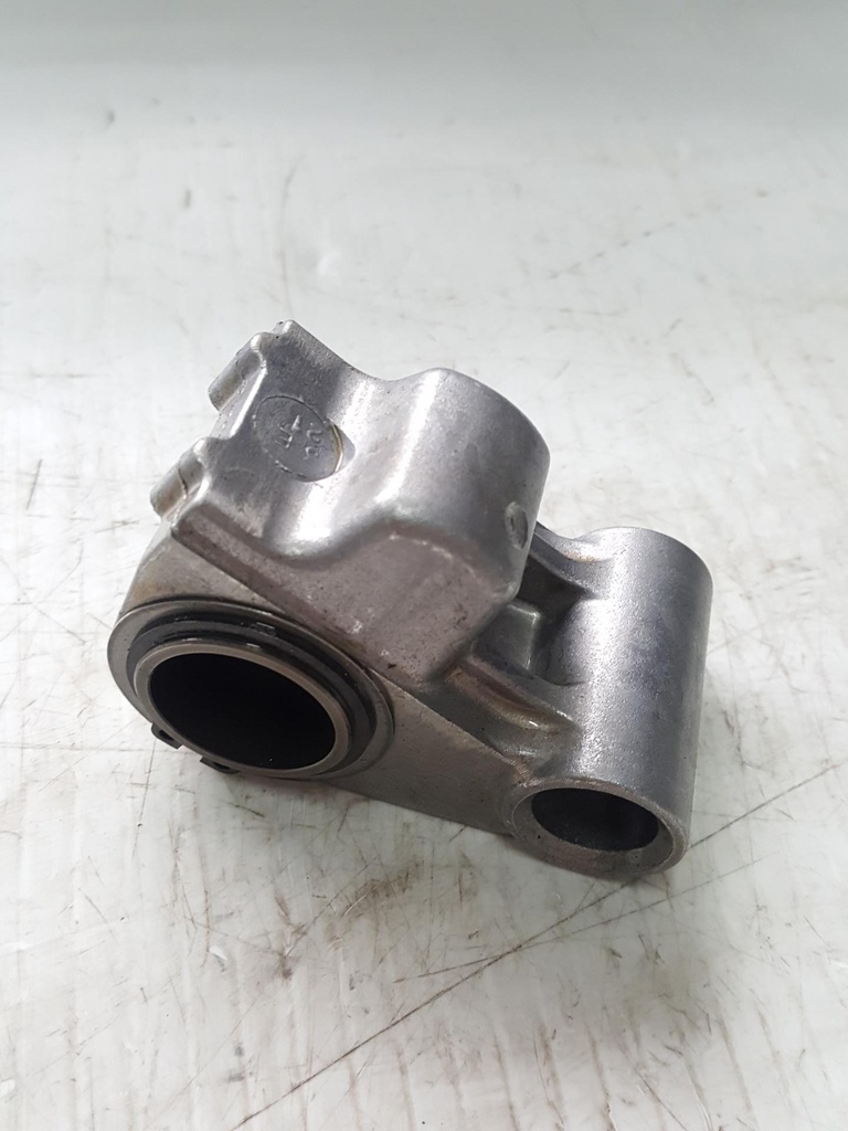 [8ES476130000-001] holder (8ES476130000-001)