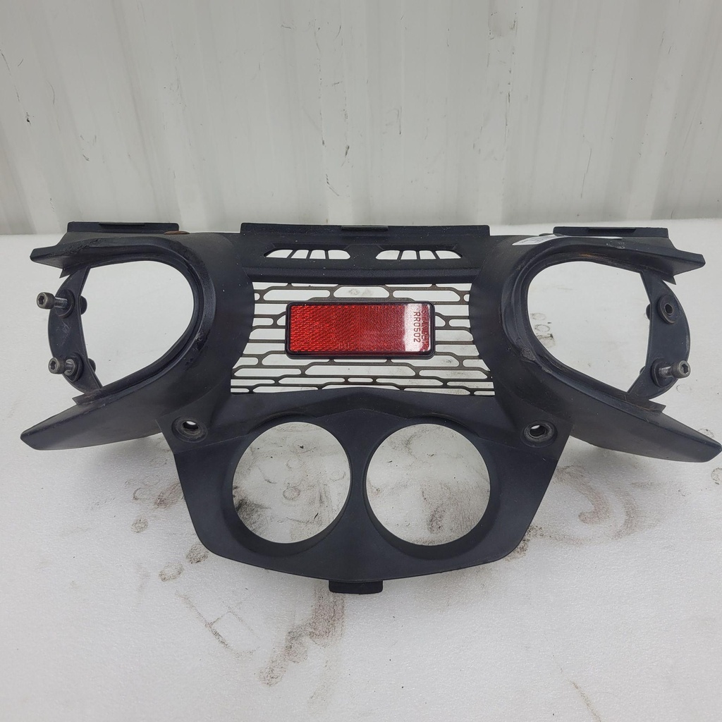 [8ES845160000-001] cover, taillight (8ES845160000-001)