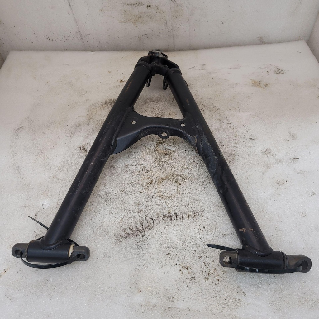 [1824369-458-001] CONTROL ARM WELD LOWER RIGHT MT (1824369-458-001)