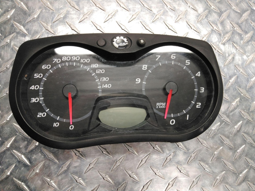 [515176862-001] Speedometer