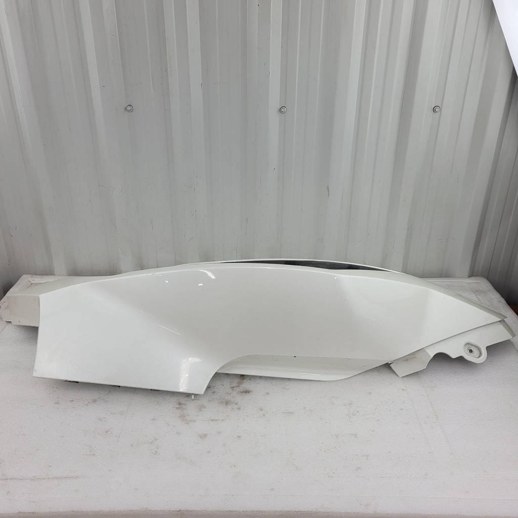 [705005067-001] (new ref. 705006195) lh front panel, white pearl