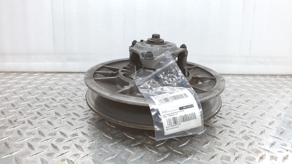 [8GL176603000-001] secondary fixed sheave comp (8GL176603000-001)