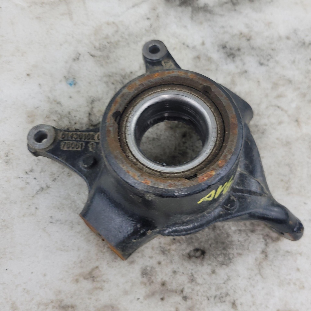 [5143615-001] carrier-bearing,wheel,lh(mach)
