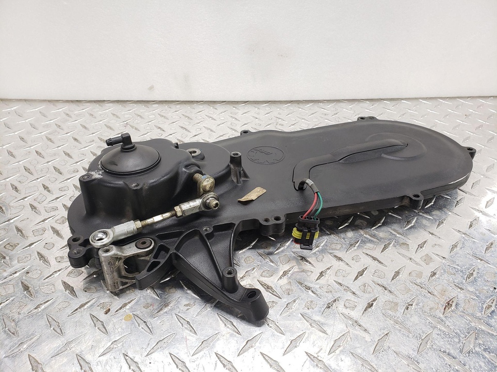 [504152826-001] Chaincase Cover Ass'y