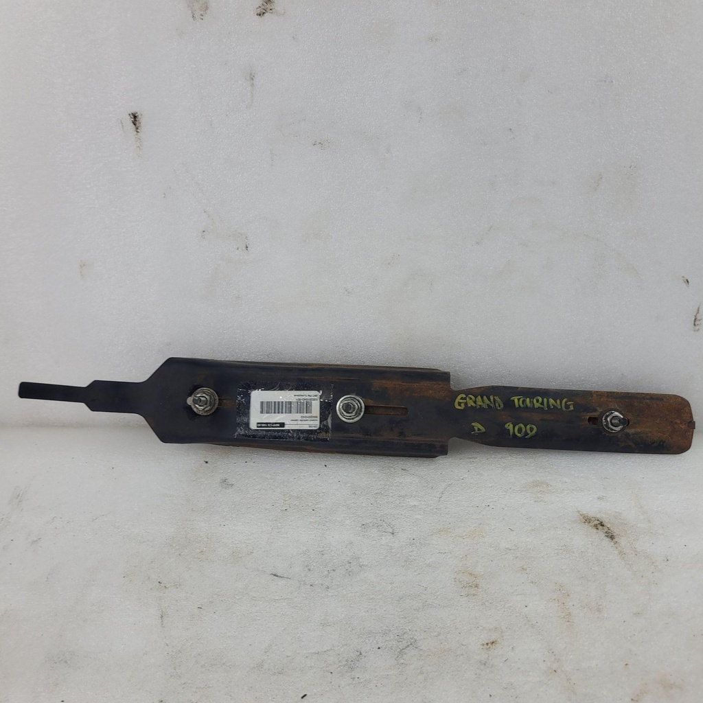 [860201043-001] round carbide runner